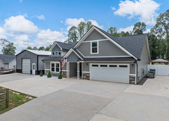 Property at 197 Falling Creek Rd, Spartanburg, SC 29301, 3 beds, 2 baths