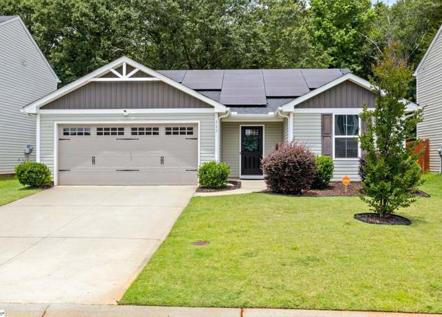 Property at 111 Portchester Ln, Greenville, SC 29605, 3 beds, 2 baths