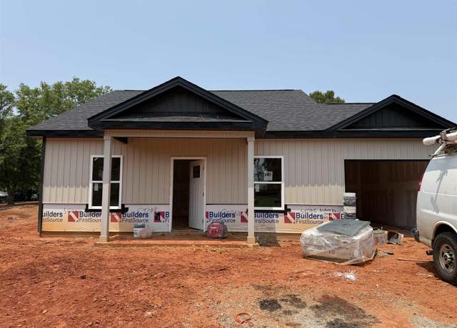 Property at 251 Woodgate Rd, Cowpens, SC 29330, 3 beds, 2 baths
