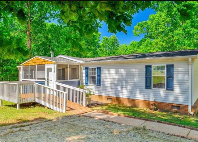 Property at 208 Tyler Ct, Easley, SC 29642, 4 beds, 2 baths