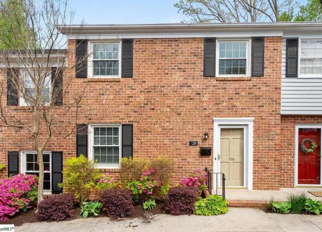 Property at 815 Edwards Rd Unit 72B, Greenville, SC 29615, 3 beds, 1.5 baths