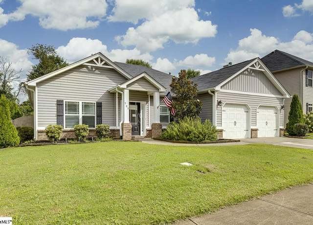 Property at 505 E Czardas Way, Woodruff, SC 29388, 3 beds, 2.5 baths