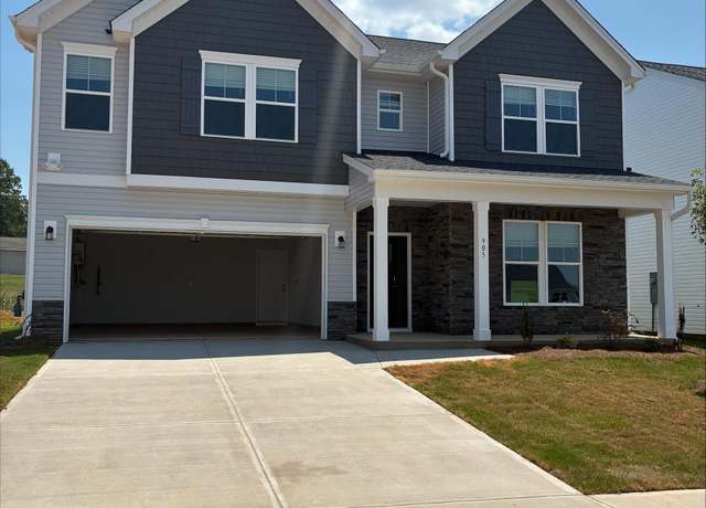 Property at 905 Maridian St, Simpsonville, SC 29680, 4 beds, 3.5 baths