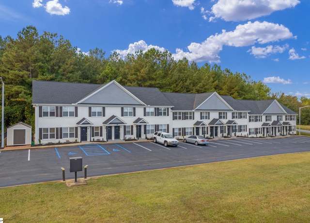 Property at 3a Cely Ln, Piedmont, SC 29673, 12 beds, 8 baths