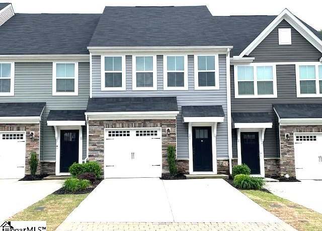 Property at 7 Country Dale Dr, Greer, SC 29650, 3 beds, 2.5 baths