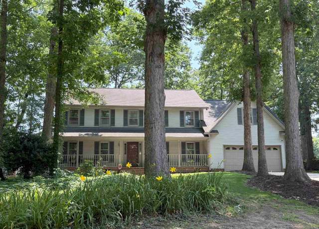 Property at 111 Firethorne Ct, Greer, SC 29650, 4 beds, 2.5 baths