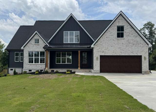 Property at 109 Oakdale Ave, Greer, SC 29651, 5 beds, 4.5 baths