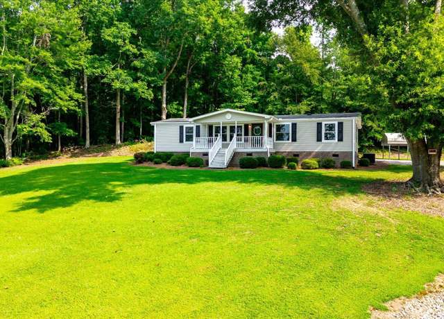 Property at 482 Hester Store Rd, Easley, SC 29640, 3 beds, 2 baths