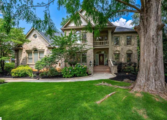 Property at 403 Barrington Park Dr, Greer, SC 29650, 4 beds, 4.5 baths