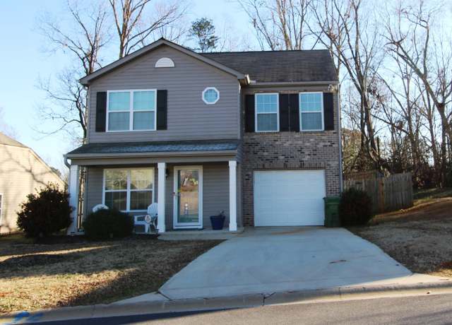 Property at 811 Markham Cir, Moore, SC 29369-8979, 3 beds, 2.5 baths