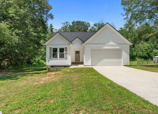 Property at 412 Burrell St, Pendleton, SC 29670, 3 beds, 2 baths