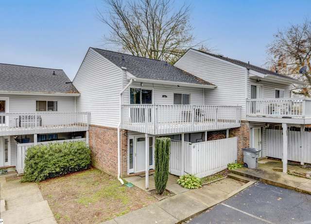 Property at 97 Topsail Ct, Greenville, SC 29611, 2 beds, 2.5 baths
