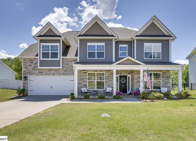 Property at 316 Carriage Hill Dr, Easley, SC 29642, 5 beds, 4.5 baths
