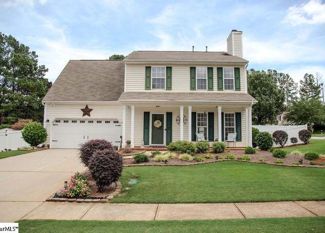 Property at 11 Stapleford Park Dr, Greenville, SC 29607, 4 beds, 2.5 baths