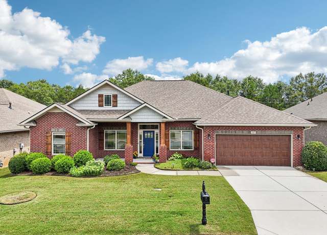 Property at 317 Rabbit Run Trl, Simpsonville, SC 29681, 4 beds, 2 baths