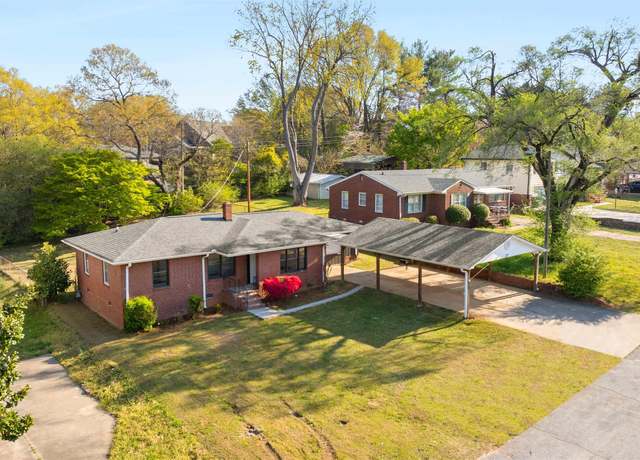 Property at 27 Butternut Dr, Greenville, SC 29605, 3 beds, 2 baths