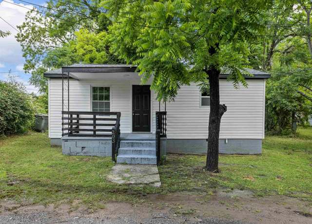Property at 203 Oak Street Cir, Clinton, SC 29325, 2 beds, 1 bath