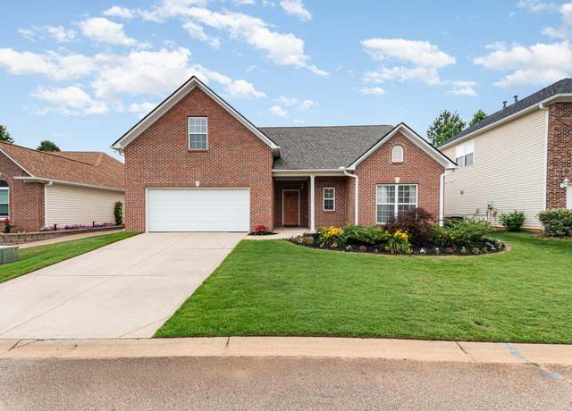 Property at 438 Melbourne Ln, Spartanburg, SC 29301, 4 beds, 2 baths
