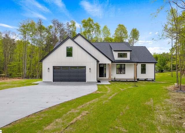 Property at 395 Mountainview Rd Unit 395 Mountainview Road, Landrum, SC 29356, 4 beds, 2 baths
