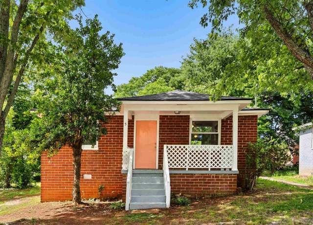 Property at 5 Yellowstone Dr, Greenville, SC 29617, 2 beds, 1.5 baths