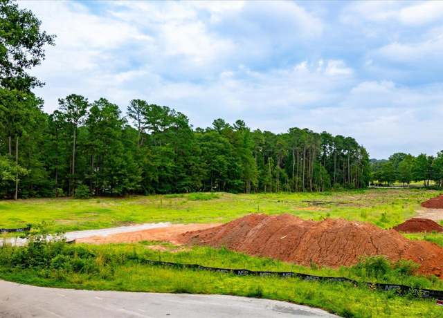 Property at 208 Ponders Ray Ln, Greenville, SC 29615-4607