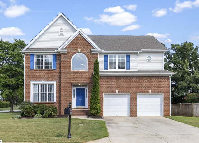 Property at 101 Woodruff Lake Way, Simpsonville, SC 29681, 5 beds, 2.5 baths