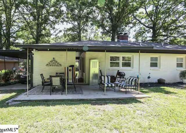 Property at 203 Piedmont Park Rd, Greenville, SC 29609, 3 beds, 2 baths