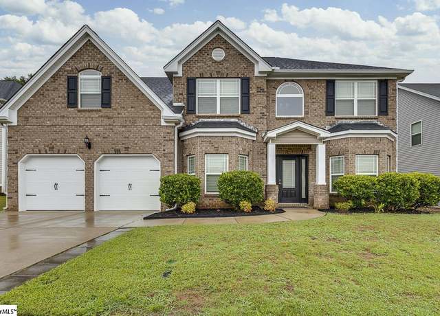 Property at 196 E Farrell Dr, Woodruff, SC 29388, 5 beds, 3 baths