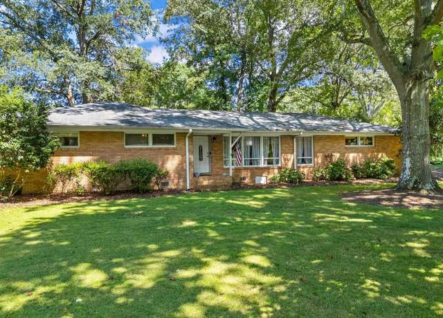 Property at 126 Spring Valley Dr, Spartanburg, SC 29301, 3 beds, 2 baths