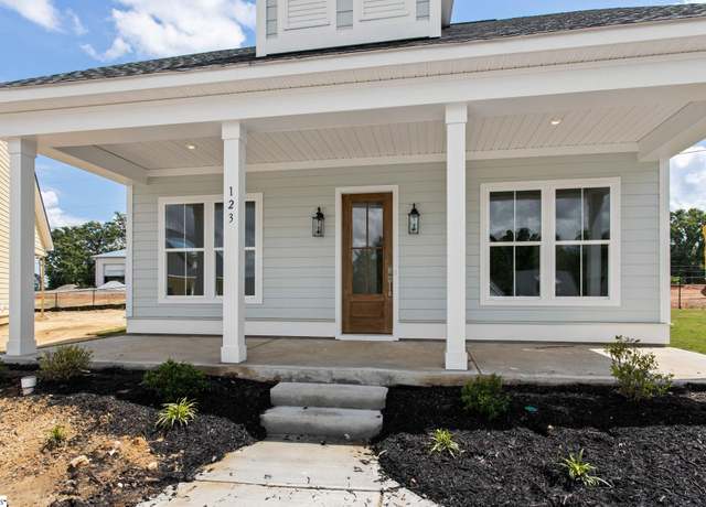 Property at 123 Cottage Ln, Greenwood, SC 29649, 2 beds, 2.5 baths