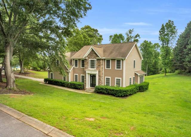 Property at 110 Masters Woods Way, Easley, SC 29640, 4 beds, 2.5 baths