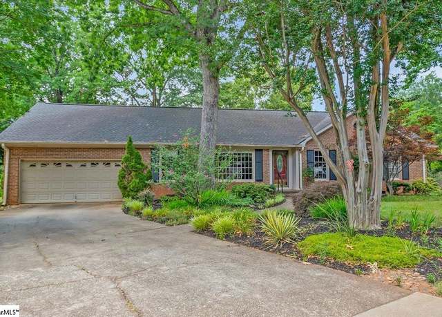 Property at 402 Rosebud Ct, Greer, SC 29650, 3 beds, 2 baths