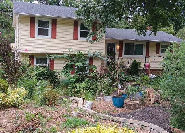 Property at 42 Barckay Rd, Travelers Rest, SC 29690, 3 beds, 2 baths