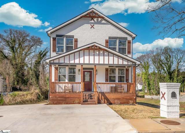 Property at 105 Sterling St, Greenville, SC 29601, 4 beds, 2.5 baths