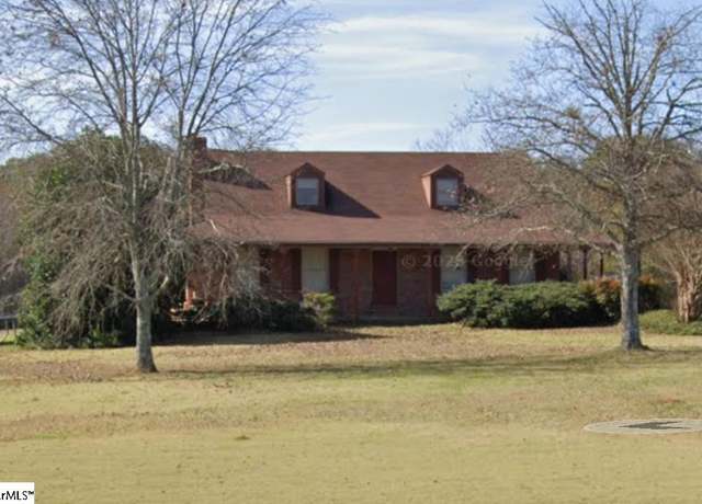Property at 635 Log Shoals Rd, Greenville, SC 29607, 3 beds, 2.5 baths
