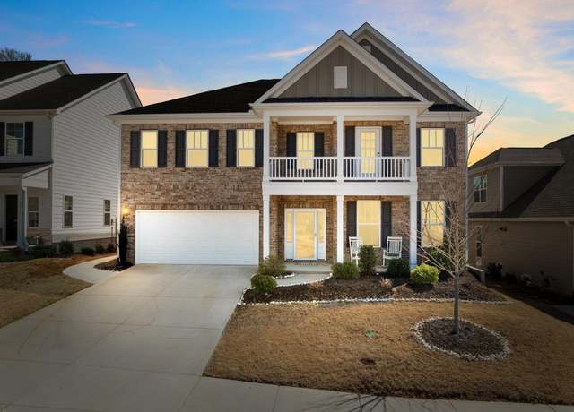 Property at 8 Logwood Dr, Greenville, SC 29607, 5 beds, 4 baths
