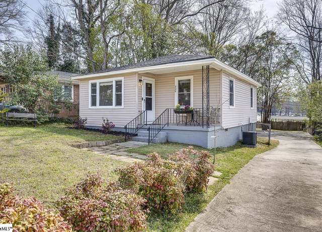 Property at 506 Glenn Rd, Greenville, SC 29607, 2 beds, 1 bath