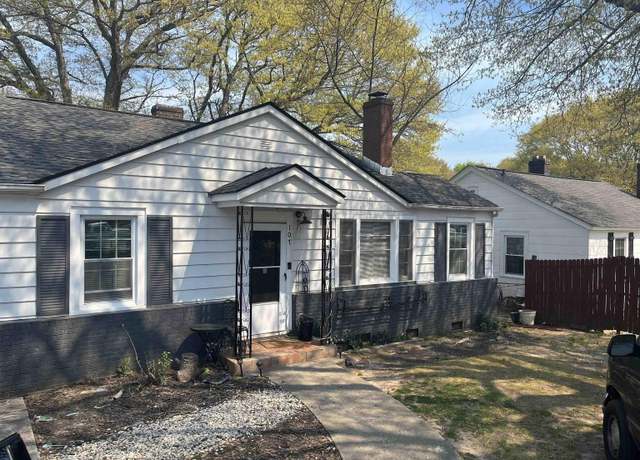 Property at 107 Somerset St, Greenville, SC 29611, 3 beds, 1 bath