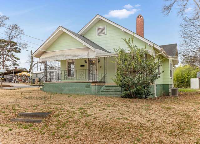 Property at 21 Woodside Ave, Greenville, SC 29611, 3 beds, 2 baths