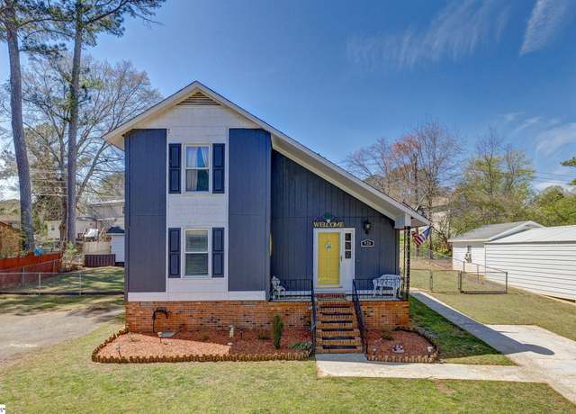 Property at 926 Smith Grove Rd, Easley, SC 29640, 3 beds, 1.5 baths