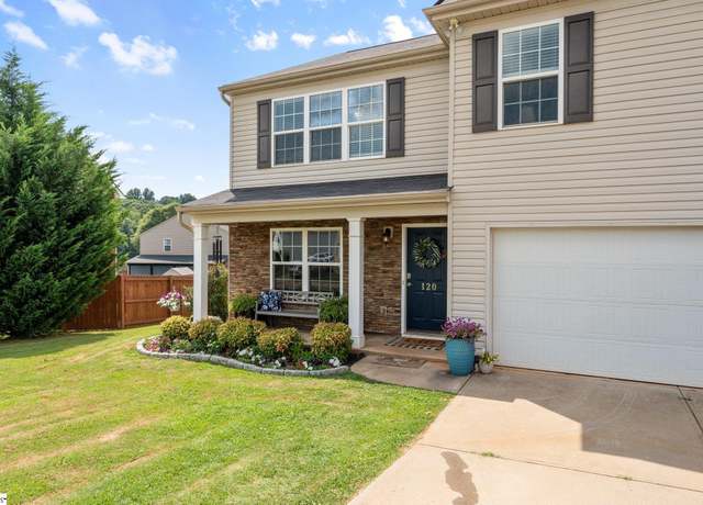 Property at 120 Hickory Knob Ln, Wellford, SC 29385, 4 beds, 2.5 baths