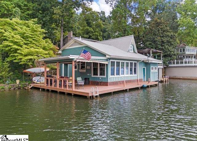 Property at 1200 E Lakeshore Dr, Landrum, SC 29356, 3 beds, 2 baths