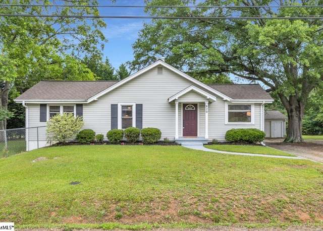 Property at 820 Ansel School Rd, Greer, SC 29651, 2 beds, 2 baths