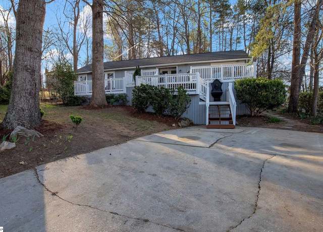 Property at 201 Ellison Rd, Lyman, SC 29365, 3 beds, 2 baths