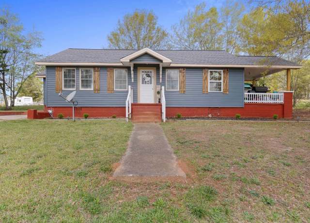 Property at 2012 Walhalla Hwy, Pickens, SC 29671, 3 beds, 1 bath