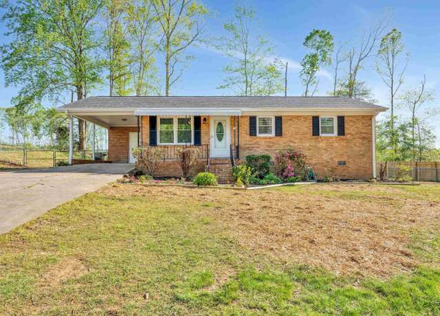 Property at 119 Dale St, Moore, SC 29369, 3 beds, 1.5 baths