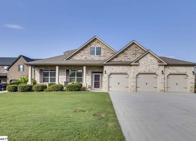 Property at 604 Rose Arbor Ln, Simpsonville, SC 29681, 4 beds, 3.5 baths