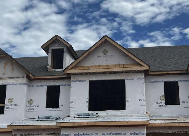 Property at 205 Lewes Ave, Simpsonville, SC 29681, 3 beds, 2.5 baths