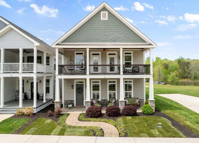 Property at 25 Waterside Ln, Taylors, SC 29687, 3 beds, 2.5 baths