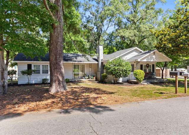 Property at 326 Murrell Rd, Greenville, SC 29605, 8 beds, 6.5 baths